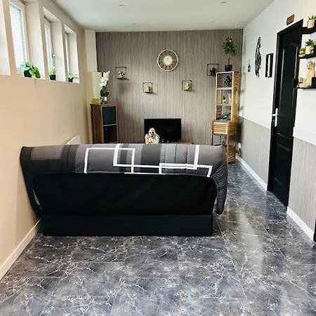 Maison Chez Graz & Virg Holiday home Calais