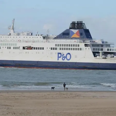 Maison Chez Graz & Virg 펜션